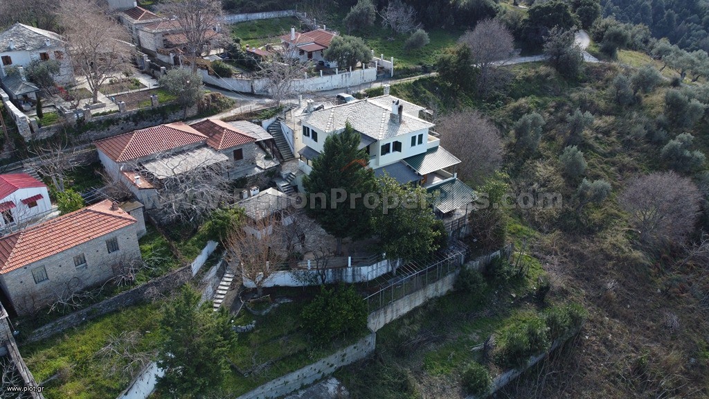 Μεζονέτα 206 τ.μ. πρός πώληση, Μαγνησία, Αφέτες