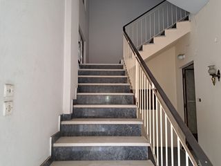 Κτίριο 305 τ.μ. για πώληση