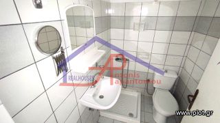 Studio / γκαρσονιέρα 30 τ.μ. προς ενοικίαση, Κέντρο Ιωαννίνων-thumb-4