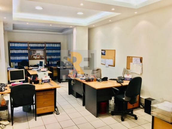 Office 300 sqm for rent, Athens - Center, Kentro