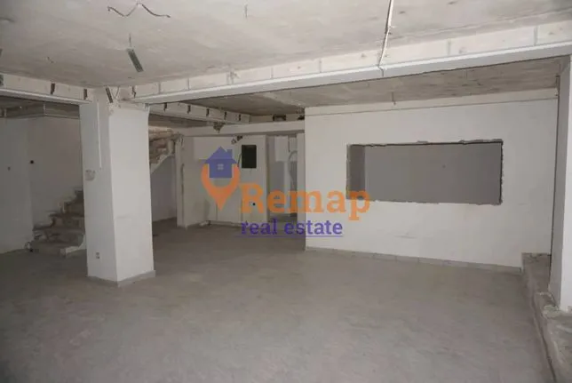 Store 200 sqm for rent, Thessaloniki - Center, Ippokratio