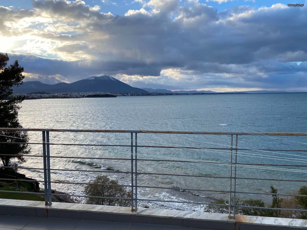 Κτίριο 480 τ.μ. πρός πώληση, Εύβοια, Χαλκίδα