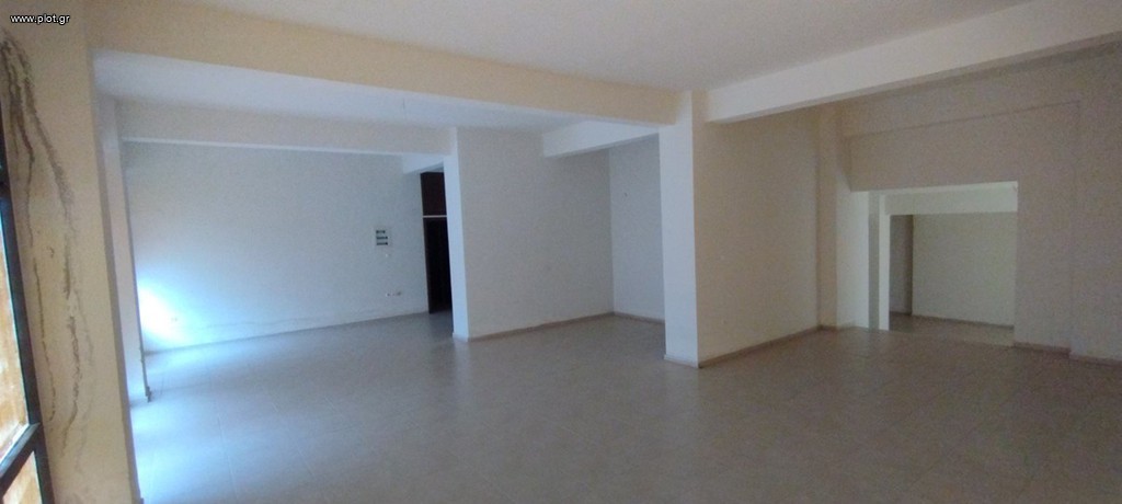 Κατάστημα 300 τ.μ. προς ενοικίαση, Άνωθεν Περιφερειακού Ευόσμου