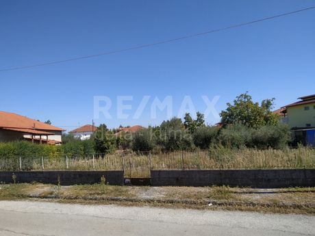 Land plot 880sqm for sale-Dion » Agios Spiridonas