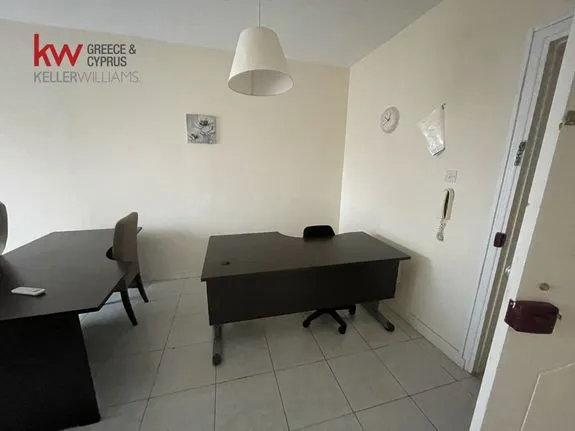 Office 40 sqm for rent, Larnaca, Larnaca (center)