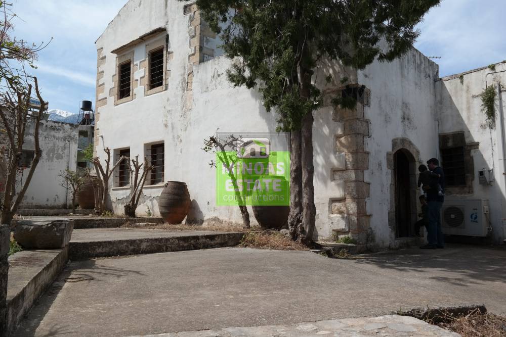 Αίθουσα 300 τ.μ. πρός ενοικίαση, Ν. Χανίων, Φρέ