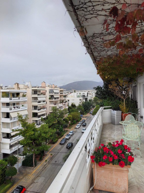 Διαμέρισμα 250 τ.μ. πρός πώληση, Αθήνα - Νότια Προάστια, Γλυφάδα