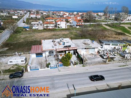 Κατάστημα 302τ.μ. για πώληση-Ρεντίνα » Σταυρός