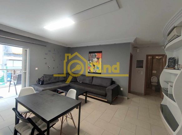 Apartment 80 sqm for sale, Athens - Center, Pagkrati