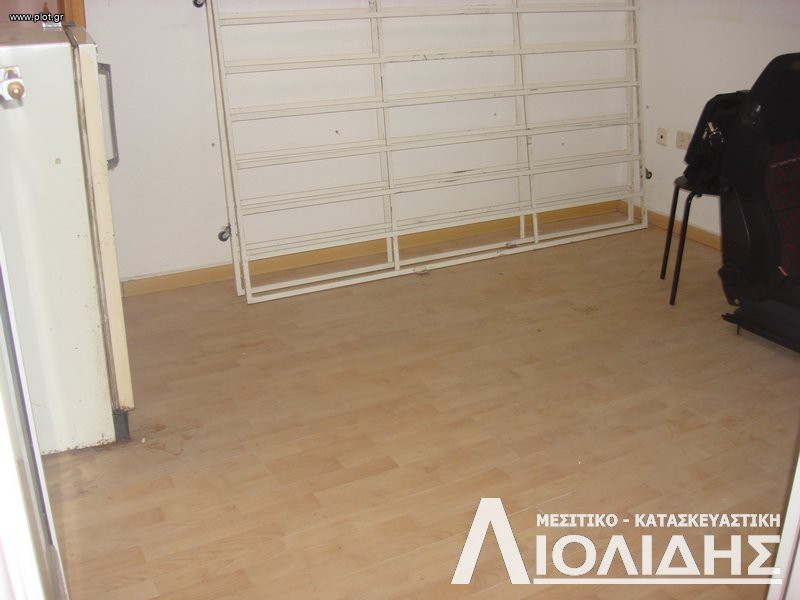 Κατάστημα 18 τ.μ. προς ενοικίαση, Καλαμαριά