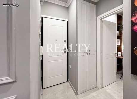 Apartment 40sqm for sale-Center