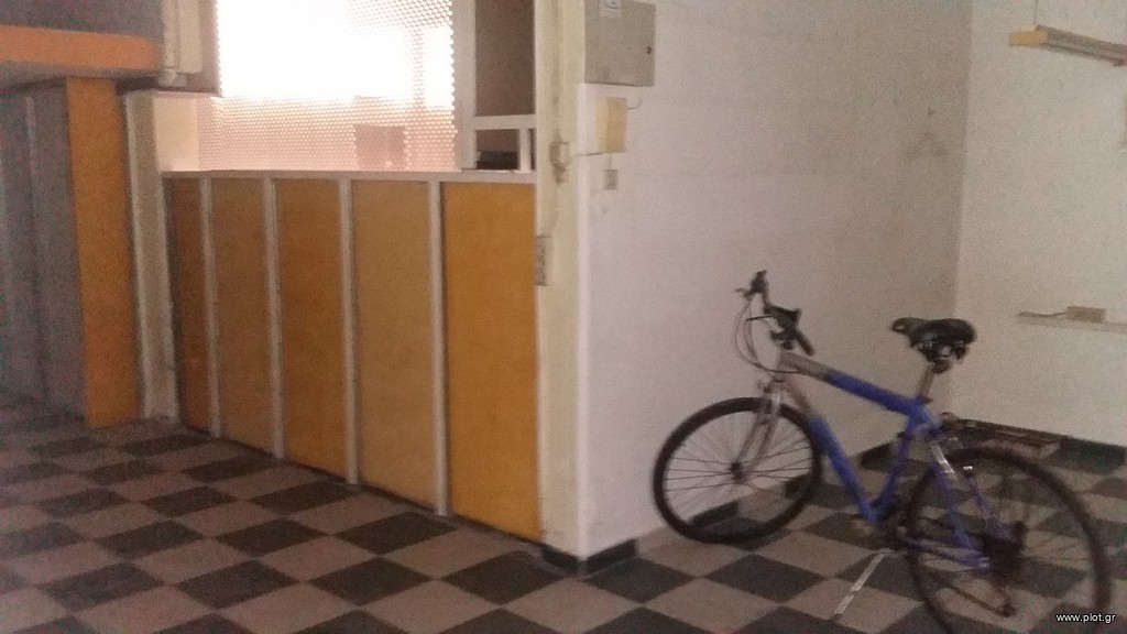 Κατάστημα 180 τ.μ. προς πώληση, Φιλίππου