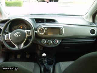 Toyota Yaris 2014 1.4cc-thumb-11