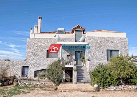 Μονοκατοικία 280 τ.μ. για πώληση