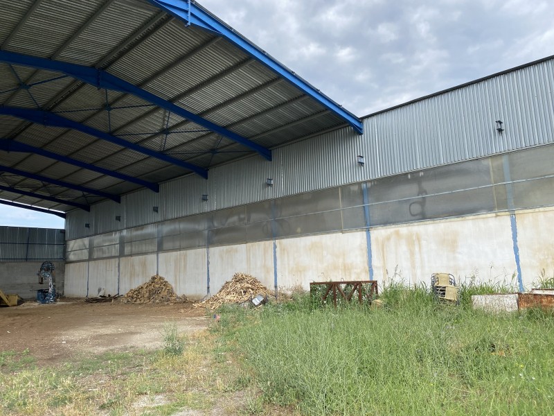 Βιοτεχνικός χώρος 1.500 τ.μ. προς πώληση, Κάτω Χριστός