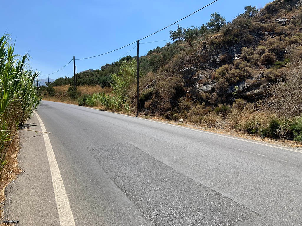 Οικόπεδο 10.500 τ.μ. πρός πώληση, Ν. Ρεθύμνου, Φοινίκας