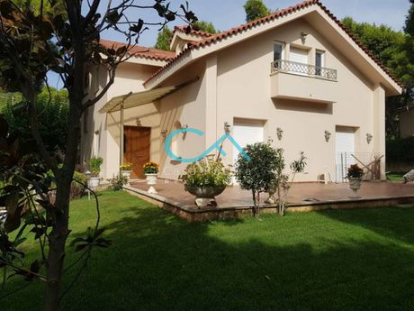 Villa 340 sqm for sale