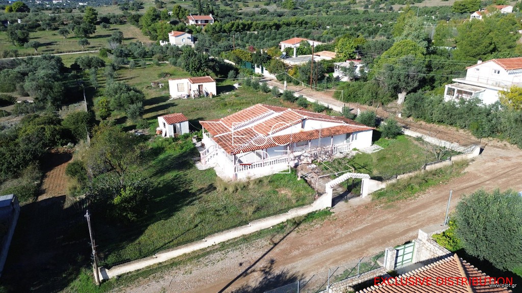 Μονοκατοικία 114 τ.μ. προς πώληση, Πετροθάλασσα