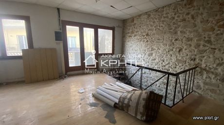 Store 250sqm for sale-Heraclion Cretes » Center