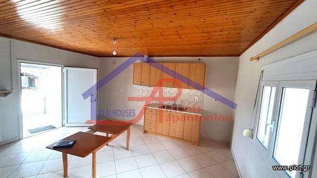 Detached home 218 sqm for sale