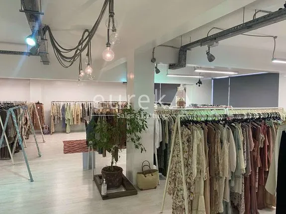 Showroom 240 sqm for sale, Athens - South, Kalithea