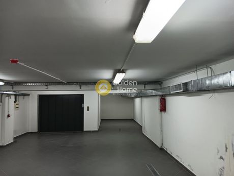 Parking 150 sqm for rent