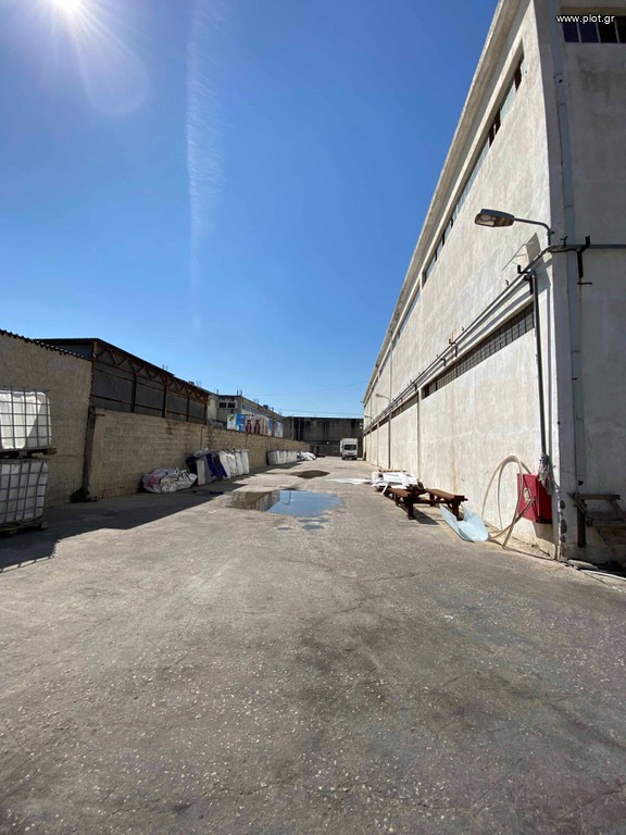 Βιομηχανικός χώρος 3.000 τ.μ. πρός ενοικίαση, Αθήνα - Δυτικά Προάστια, Μεταμόρφωση