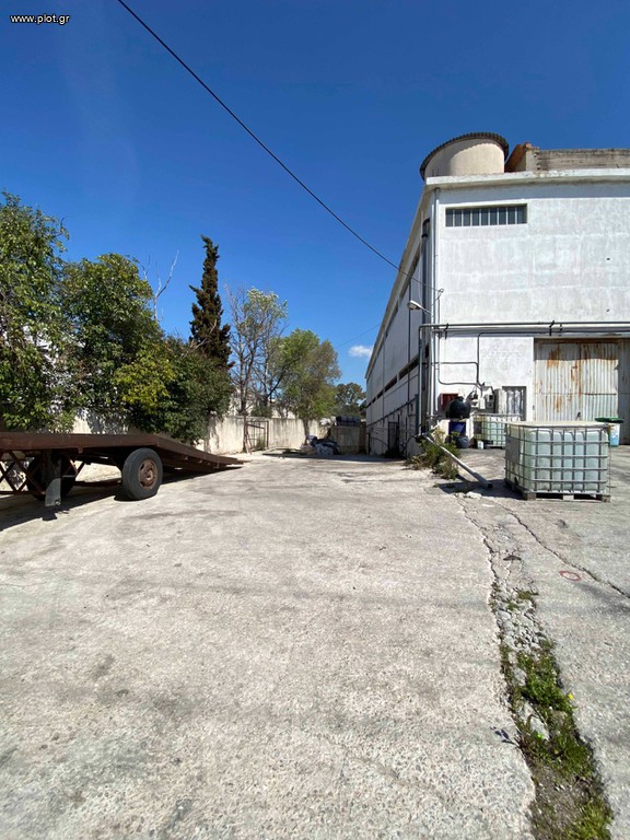 Βιομηχανικός χώρος 3.000 τ.μ. πρός ενοικίαση, Αθήνα - Δυτικά Προάστια, Μεταμόρφωση