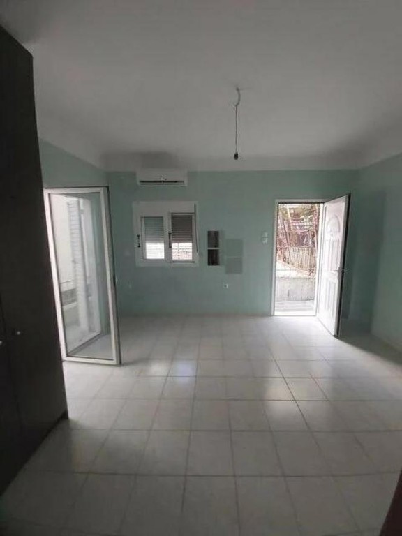 Studio / γκαρσονιέρα 30 τ.μ. προς ενοικίαση, Τζιτζιφιές