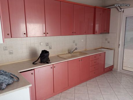 Apartment 120sqm for rent-Kato Toumpa