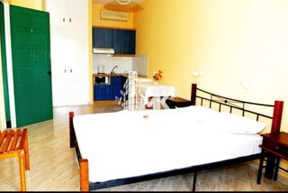 Hotel 1.930 sqm for rent, Samos Prefecture, Samos-thumb-23
