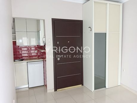Studio 30sqm for rent-Kamara