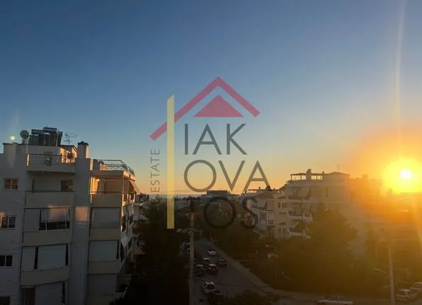 Apartment 178 sqm for rent, Athens - South, Glyfada