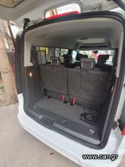 Ford Tourneo Connect 2018 AUTOMATIC-thumb-5