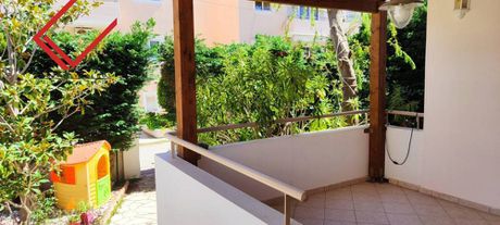 Detached home 233sqm for sale-Kalivia Thorikou » Κέντρο