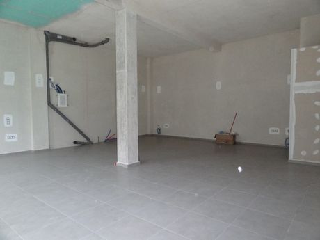 Store 105 sqm for rent