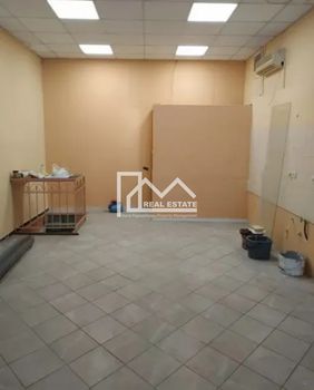 Store 78sqm for rent-Center