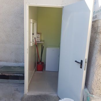 Επιχείρηση 153 τ.μ. για πώληση