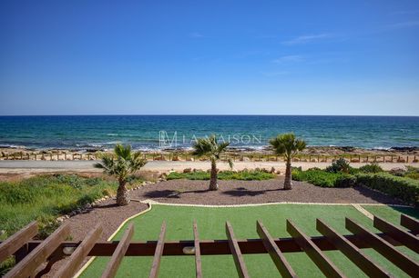 Villa 223sqm for sale-