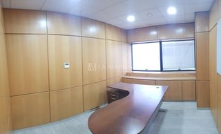 Office 200 sqm for rent, Nicosia-thumb-2