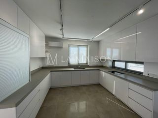 Διαμέρισμα 190 τ.μ. για ενοικίαση, Λευκωσία-thumb-69