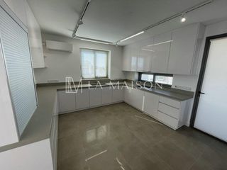 Διαμέρισμα 190 τ.μ. για ενοικίαση, Λευκωσία-thumb-19
