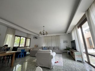 Διαμέρισμα 164 τ.μ. για ενοικίαση, Λευκωσία-thumb-2
