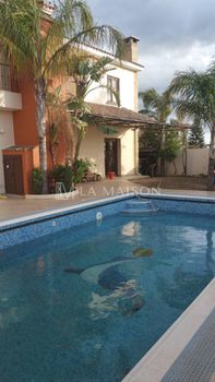 Detached home 300sqm for sale-