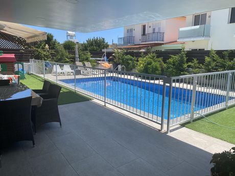 Villa 180sqm for sale-Perivolia Larnacas
