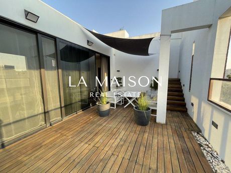Apartment 198sqm for rent-