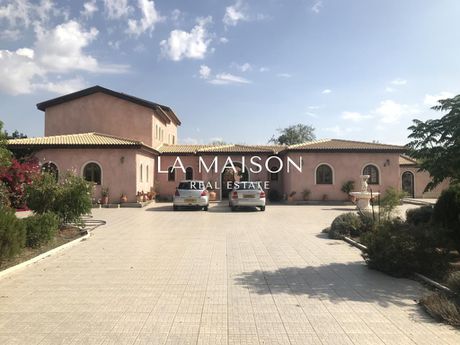 Detached home 500sqm for sale-Sia