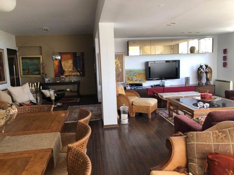 Apartment 130sqm for sale-Larnaca (Center)