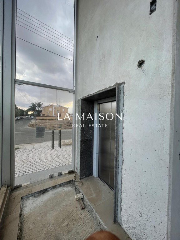 Επιχειρηματικό κτίριο 1.031 τ.μ. πρός πώληση, Λευκωσία