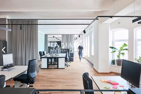 Business bulding 2.300sqm for sale-